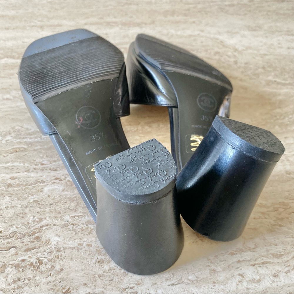 Vintage Chanel CC Mule Block Heel Sandals - Picture 7 of 7